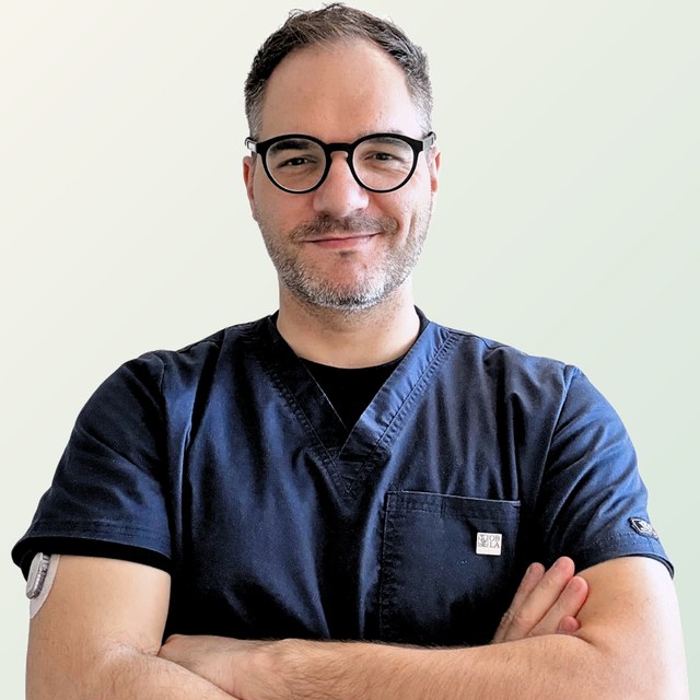 Dr. Luca Borro